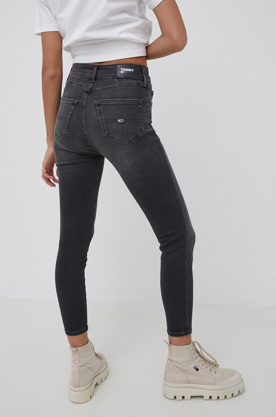 Oblečenie Rifle Tommy Jeans Ce374 DW0DW11603.PPYY čierna