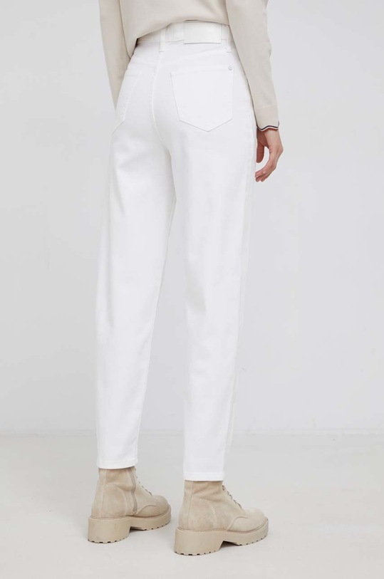 Odzież Calvin Klein - Jeansy Mom Jean K20K203570.PPYY biały