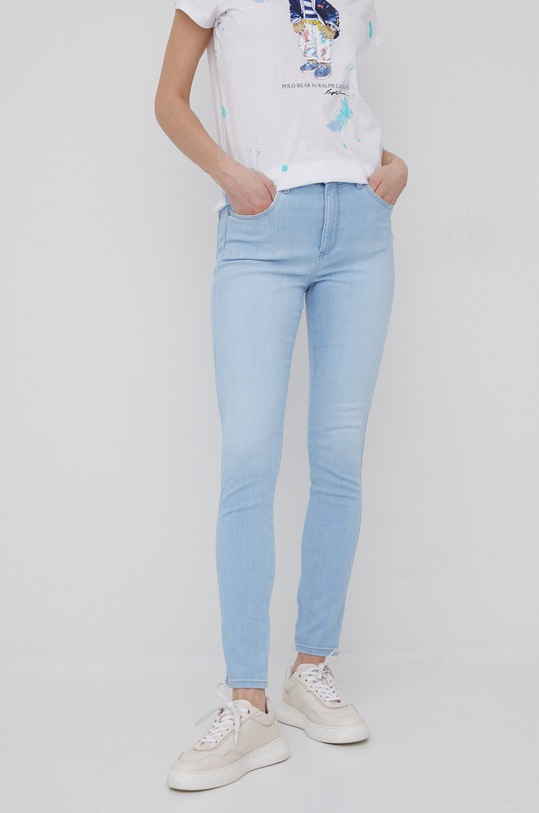 Kavbojke Wrangler High Rise Skinny Soft Blue Prijazno od planeta modra W27HZI44B