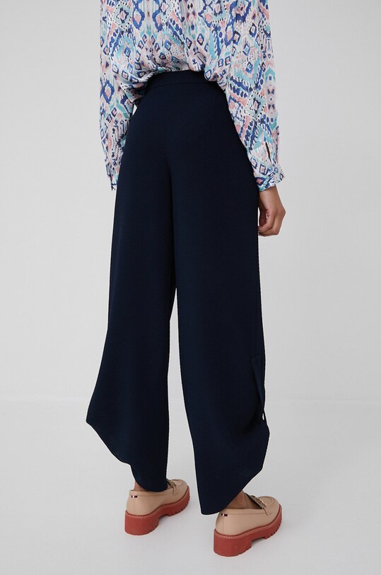 Îmbrăcăminte Emporio Armani pantaloni INP1UT.I9904 bleumarin