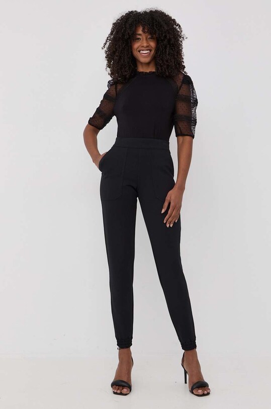 Spanx spodnie dresowe 20350R czarny SS22