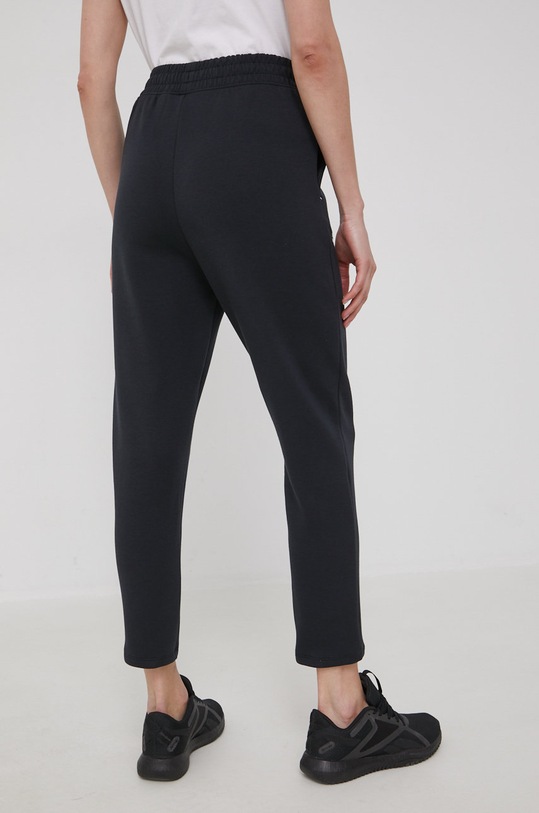 Odzież Under Armour spodnie dresowe 1374463 1374463 czarny