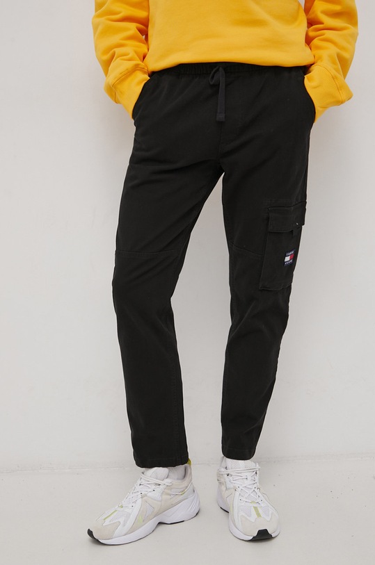 Kalhoty Tommy Jeans DM0DM13389.PPYY černá SS22