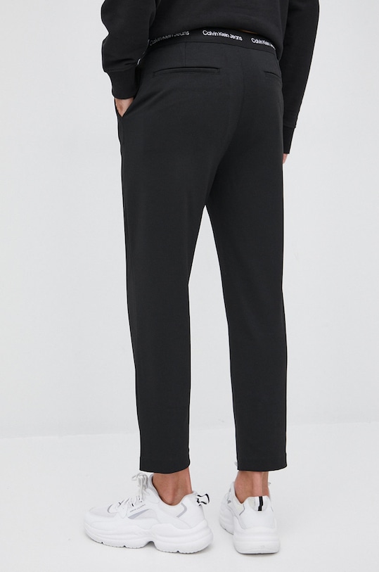 Îmbrăcăminte Calvin Klein Jeans pantaloni J30J319654.PPYY negru