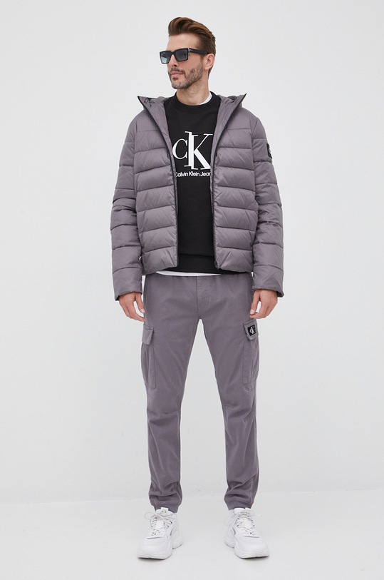 Nohavice Calvin Klein Jeans J30J319650.PPYY fialová SS22