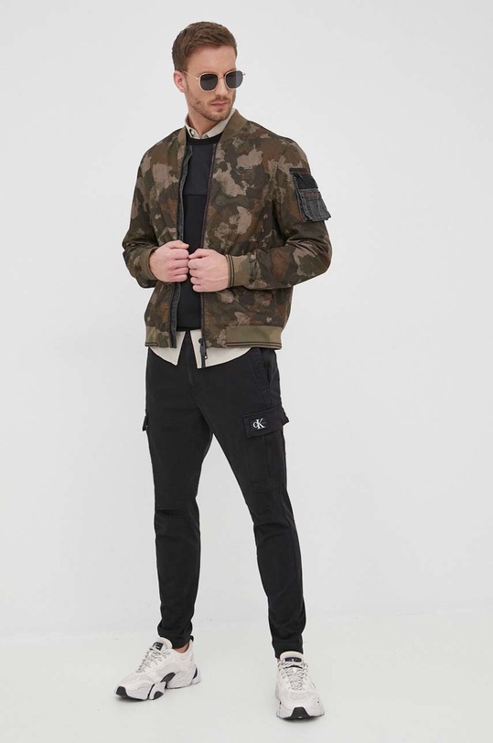 Nohavice Calvin Klein Jeans J30J319650.PPYY čierna SS22