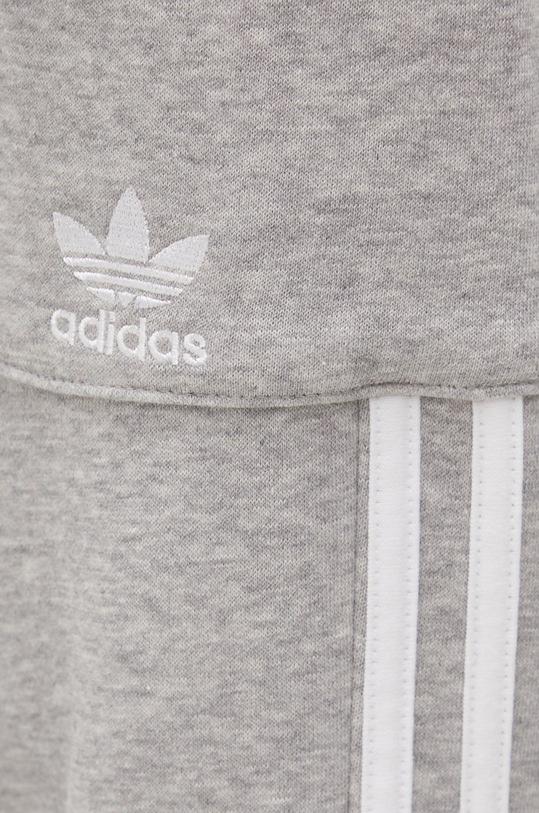 Kalhoty adidas Originals Adicolor šedá HG4827