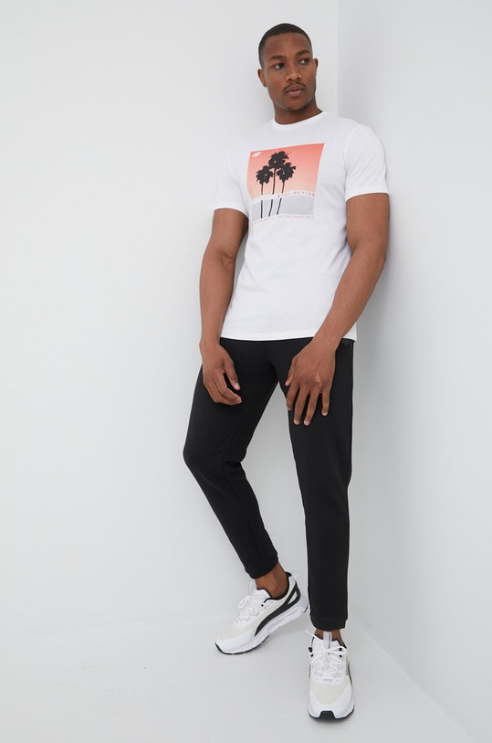 4F spodnie dresowe H4L22.SPMD014 czarny SS22