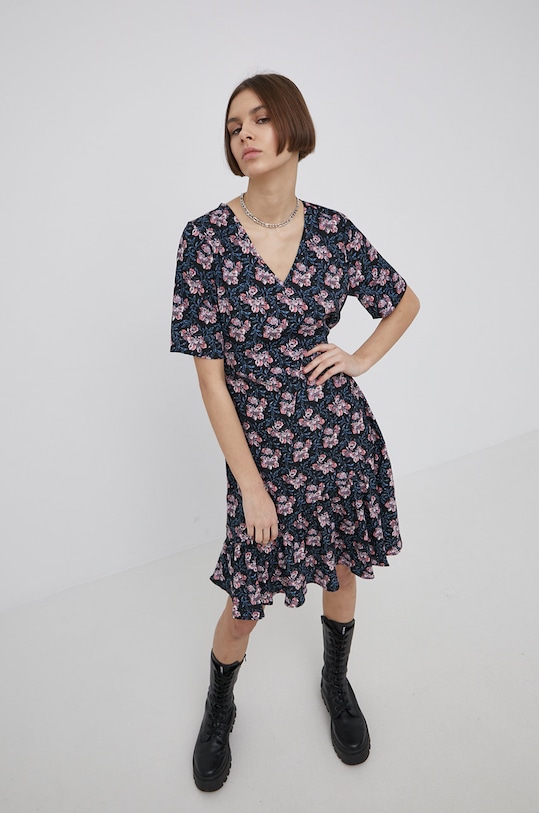 Haljina JDY sitni uzorak crna 15252891.Black