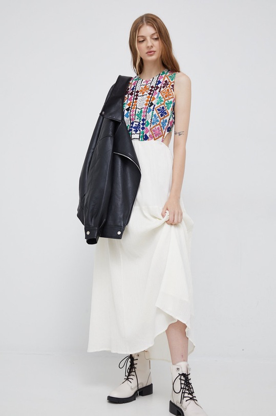 Odzież Desigual sukienka 22SWVW10 biały