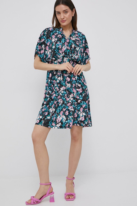 Vero Moda sukienka 10261215.Lavendula multicolor SS22
