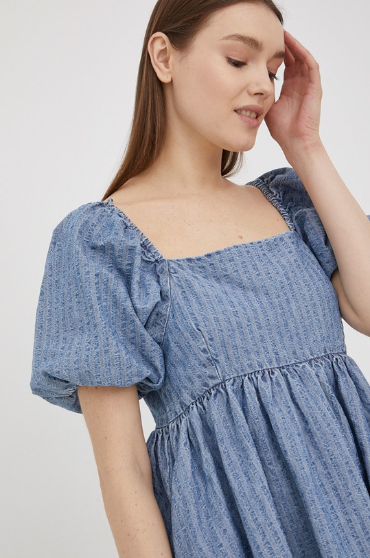 Džínové šaty Levi's modrá A1872.0000