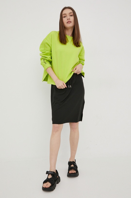 Šaty Superdry W8010645A.02A černá SS22