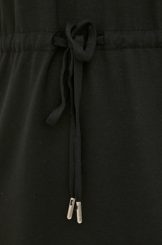 Šaty Superdry W8010645A.02A černá