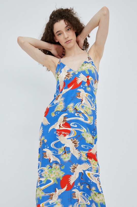 Superdry sukienka W8011038A.6WG niebieski SS22