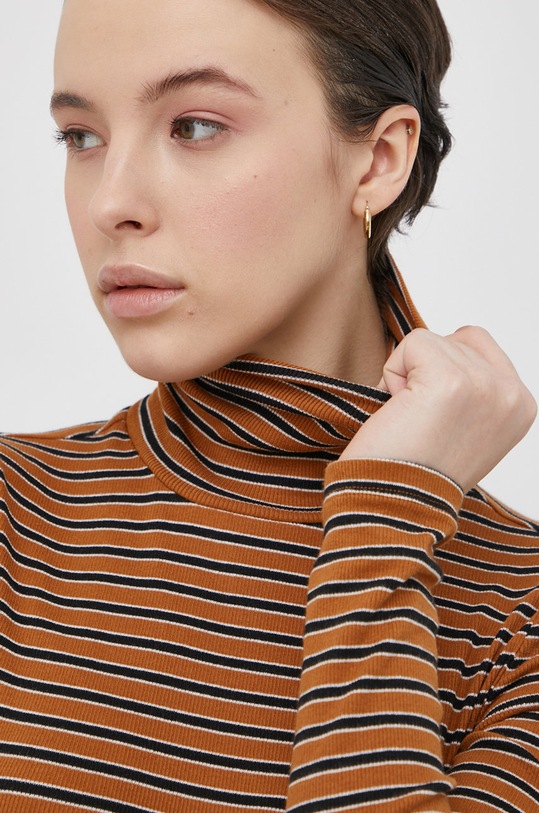 Levi's Longsleeve maro A1775.0003