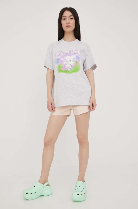 Levi's szorty jeansowe 56327.0260 różowy SS22