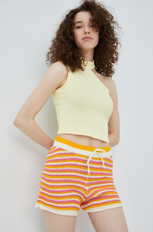 Kratke hlače Noisy May pletivo bež 27020431.Eggnog