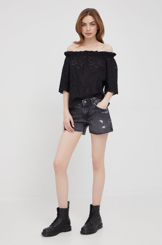 Rifľové krátke nohavice Pepe Jeans Thrasher PL801004VY0.000 čierna SS22
