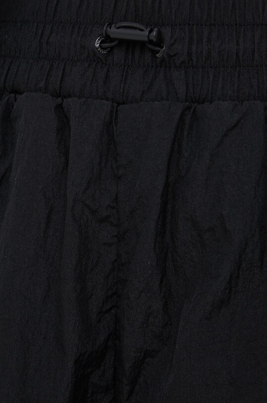 Шорты Calvin Klein Jeans чёрный J20J218046.PPYY