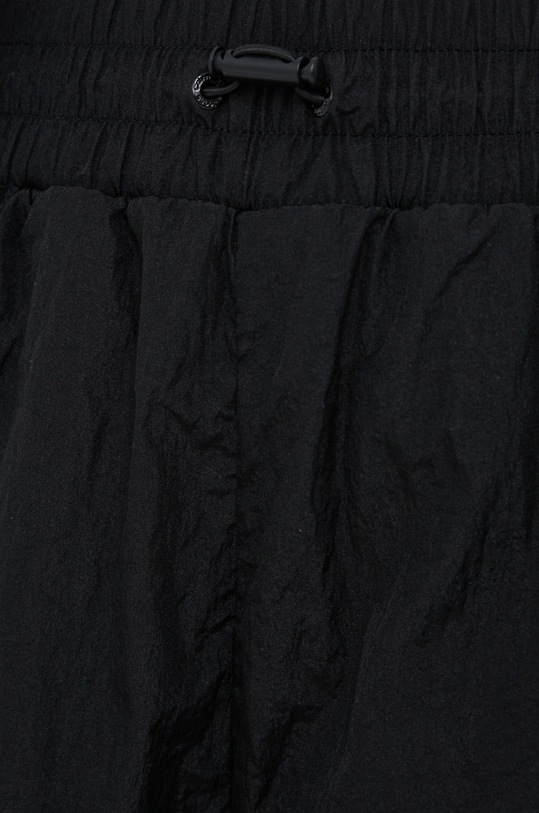 Σορτς Calvin Klein Jeans μαύρο J20J218046.PPYY