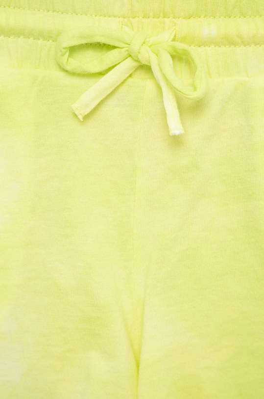 Fete United Colors of Benetton pantaloni scurți din bumbac pentru copii 3085C900M.G verde