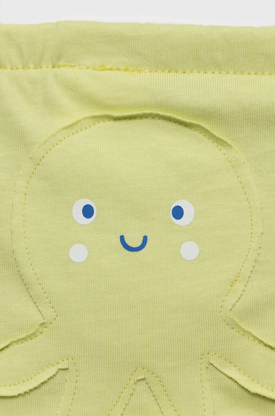 Dječaci Dječje pamučne kratke hlače United Colors of Benetton 3MI5A9001.W zelena