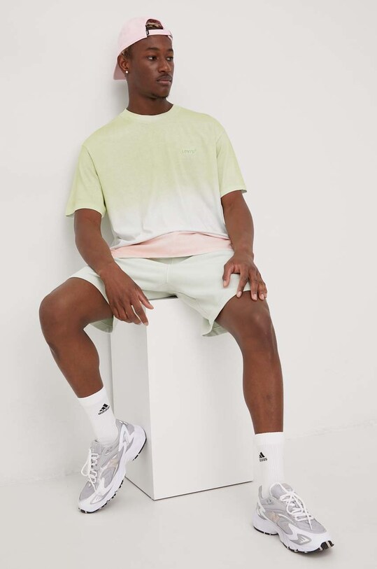 Bavlnené šortky Levi's A1062.0013 zelená SS22