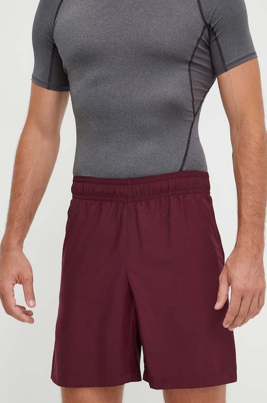 Under Armour szorty treningowe tkanina bordowy 1370388