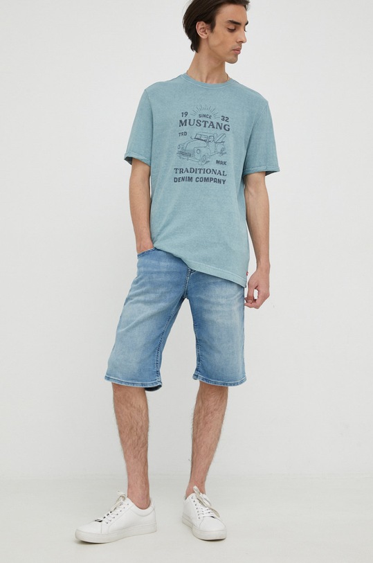 Mustang pantaloni scurti Chicago Shorts albastru 1012672.5000.413