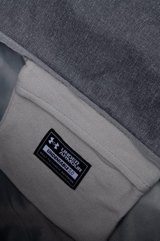 Αθλητική τσάντα Under Armour Undeniable 5.0 Medium 1369223 γκρί