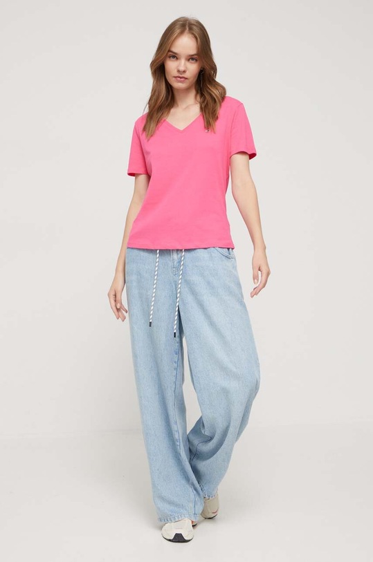 Одежда Хлопковая футболка Tommy Jeans DW0DW11458.PPYY розовый