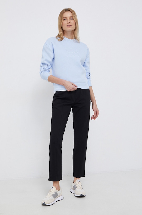 Calvin Klein Bluza K20K203435.PPYY niebieski SS22
