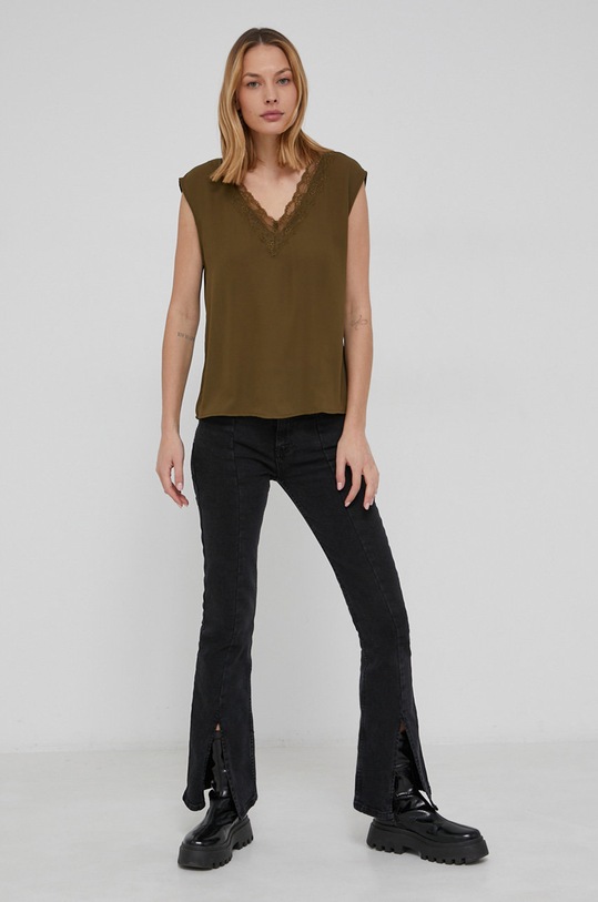 Vero Moda Bluzka 10257967.DarkOlive zielony SS22