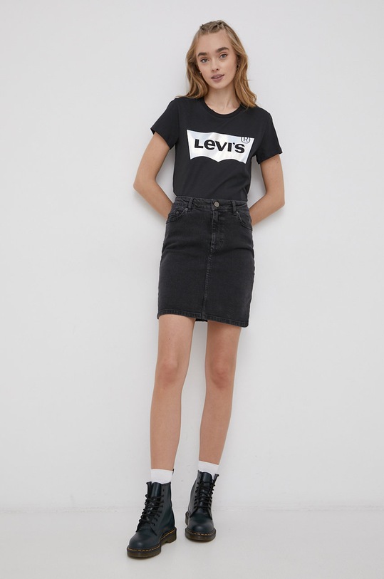 Βαμβακερό μπλουζάκι Levi's 17369.1750 μαύρο SS22