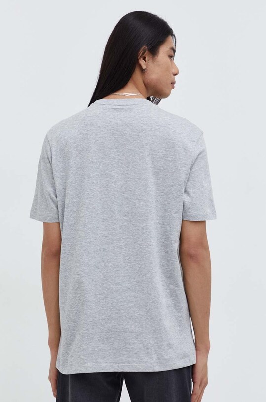 Хлопковая футболка HUGO 50467556 серый NC00