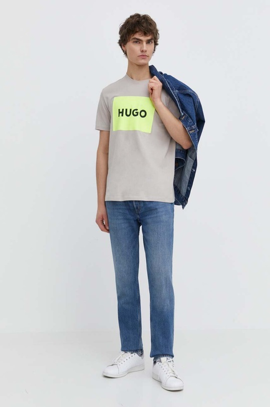 Bavlněné tričko HUGO 50467952 béžová AW25