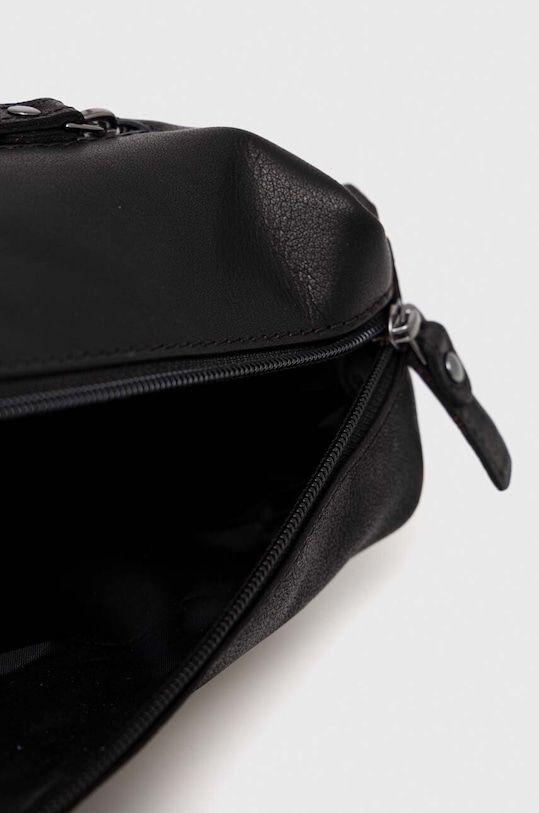 Aeronautica Militare kosmetyczka skórzana AM300 czarny