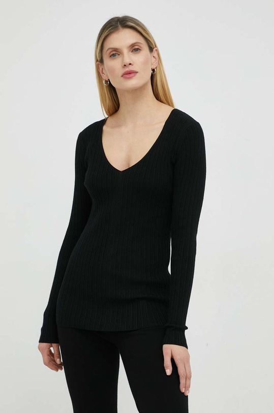 Vlněná šála By Malene Birger V výstřih černá Q71411004
