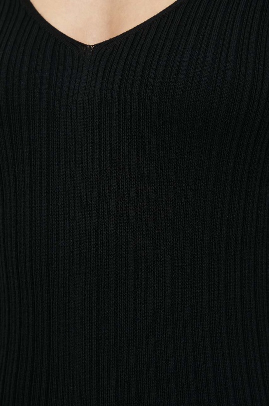 Vlněná šála By Malene Birger Q71411004 černá