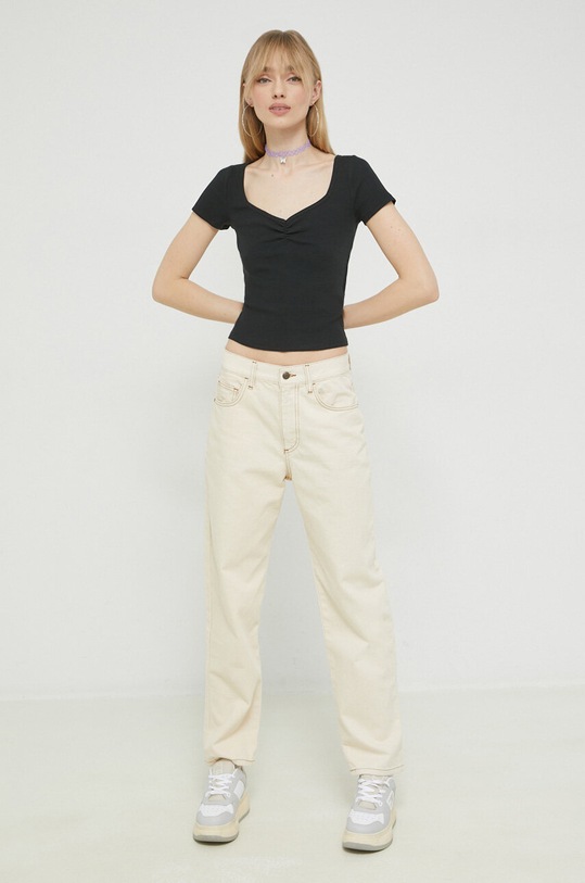 Μπλουζάκι Hollister Co. KI339.3273.900 μαύρο SS23