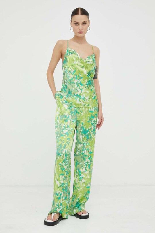 Gestuz top 10907087 verde SS23