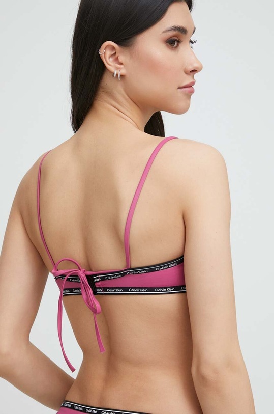 Calvin Klein biustonosz kąpielowy KW0KW01980.PPYX fioletowy SS23