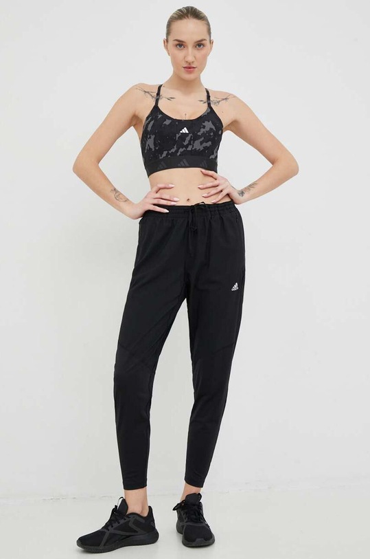 adidas Performance biustonosz sportowy AeroReact HS7269 czarny SS23