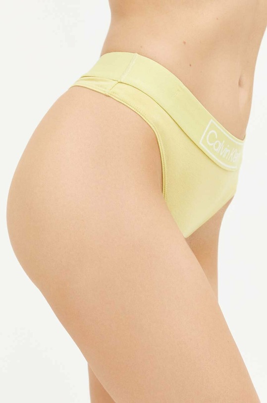Odzież Calvin Klein Underwear stringi 000QF6774E.PPYX zielony
