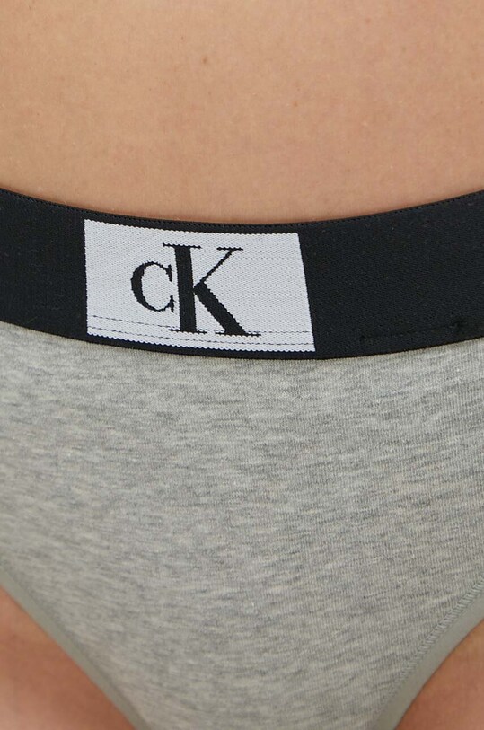 Стринги Calvin Klein Underwear серый 000QF7221E.PPYX