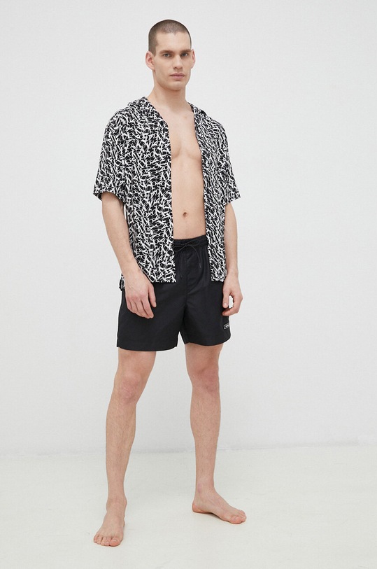 Calvin Klein szorty kąpielowe KM0KM00812.PPYX czarny SS23