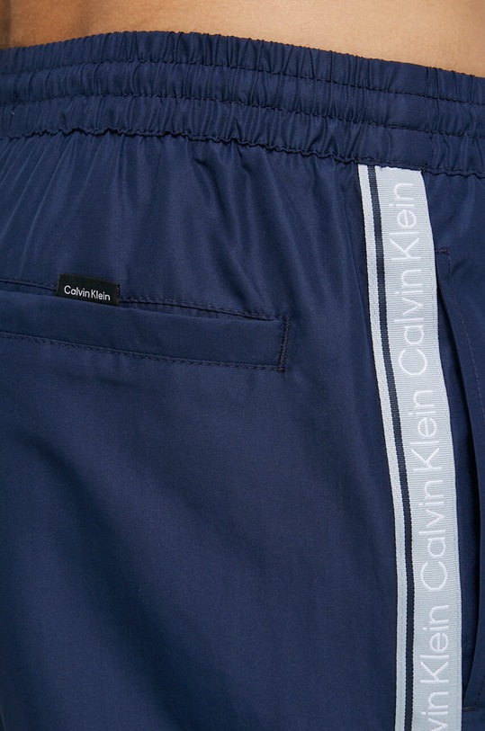 Calvin Klein szorty kąpielowe granatowy KM0KM00811.PPYX