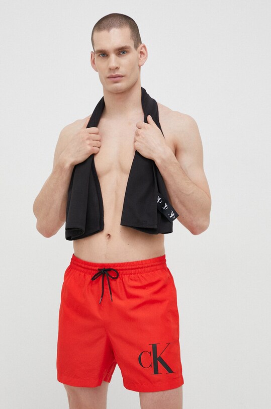 Calvin Klein szorty kąpielowe wzorzyste czerwony KM0KM00849.PPYX