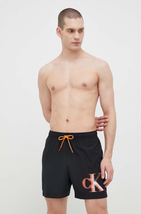 Calvin Klein szorty kąpielowe wzorzyste czarny KM0KM00800.PPYX